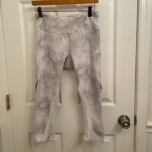 Calia Cropped Leggings Gray White Mesh Panel Limited Editions Size Medium